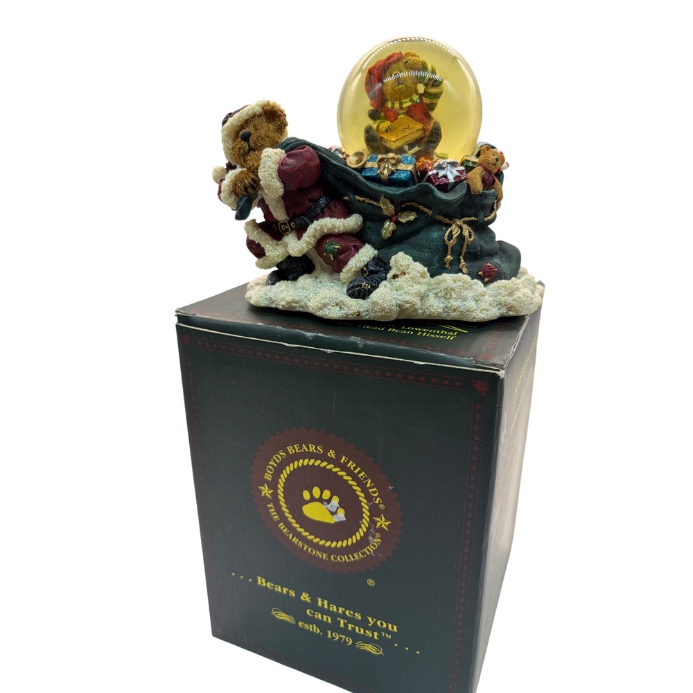 Boyds Bears St Nickleberry Atlas Musical Snow Globe Christmas, in box Toyland